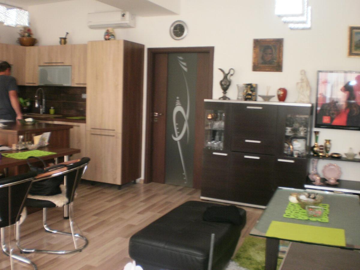 Aki - 2 +Kk Apartment Brno Exterior photo